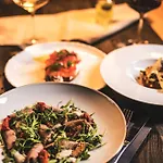 Otton-charzykowy Bed&restaurant *