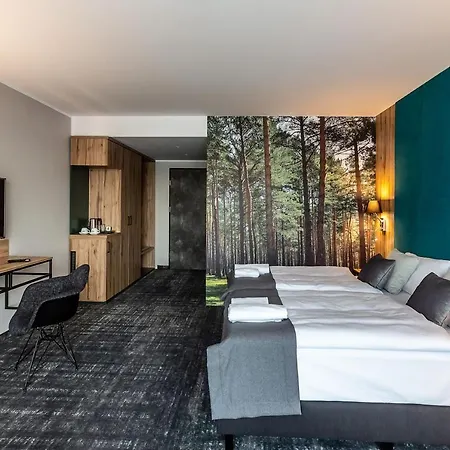 Otton-charzykowy Bed&restaurant فندق خوينيتسا