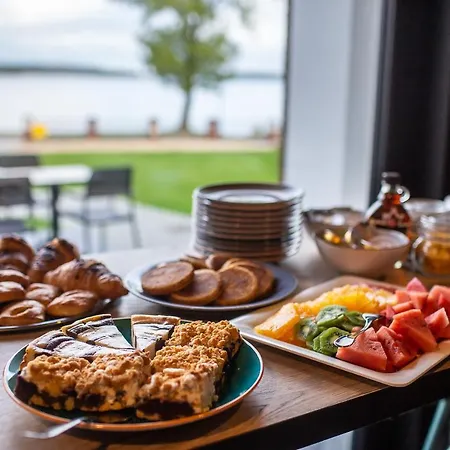 Отель Otton-charzykowy Bed&restaurant *