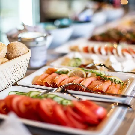 Otton-charzykowy Bed&restaurant *