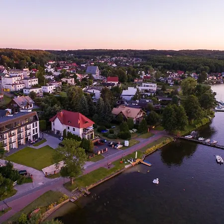 Otton-charzykowy Bed&restaurant Отель Хойнице