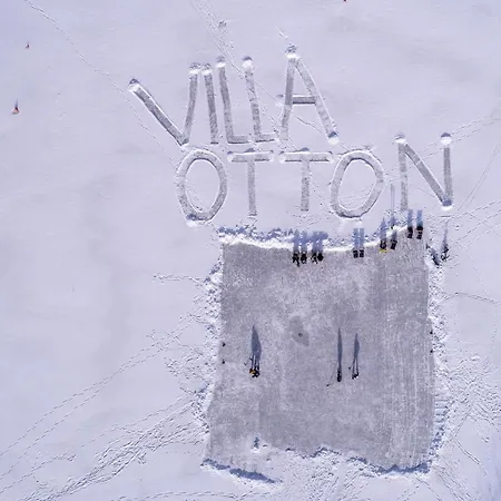 Otton-charzykowy Bed&restaurant Ξενοδοχείο *