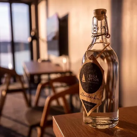 Otton-charzykowy Bed&restaurant * Хойнице