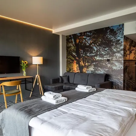 Otton-charzykowy Bed&restaurant Отель Хойнице