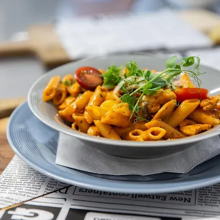 Otton-charzykowy Bed&restaurant * Хойнице