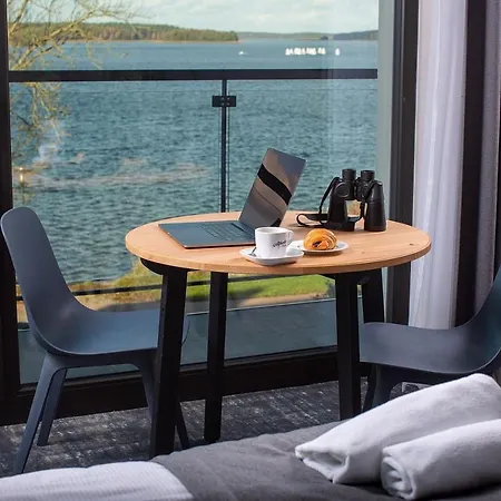 Отель Otton-charzykowy Bed&restaurant Хойнице