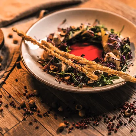 Otton-charzykowy Bed&restaurant * Хойнице