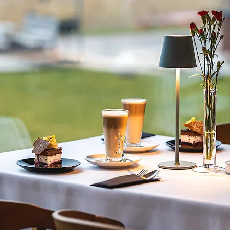 Otton-charzykowy Bed&restaurant *