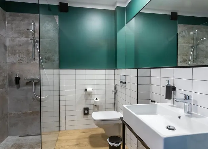 Otton-charzykowy Bed&restaurant Hotel *